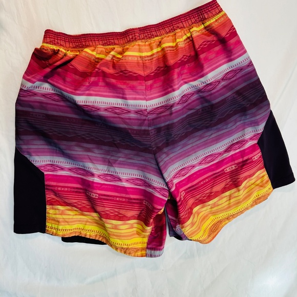 The North Face Shorts Men Medium Purple FlashDry Mesh Lined Outdoors Running - Picture 7 of 11